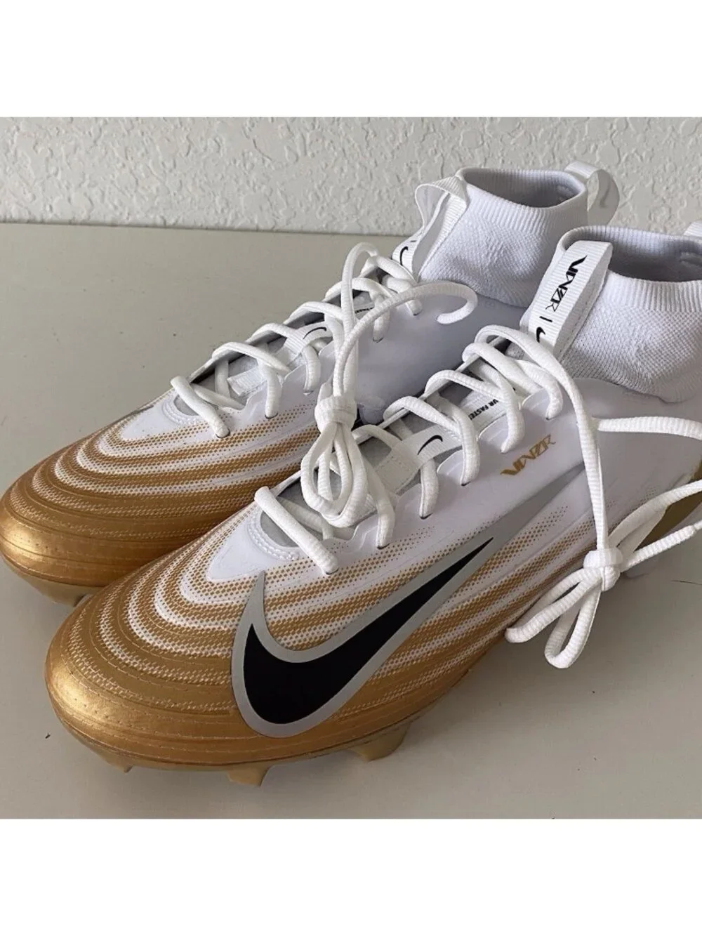Men’s Sz 11.5 Nike Zoom Air Vapor Pro 1 Football Cleats FB3298-103 White Gold